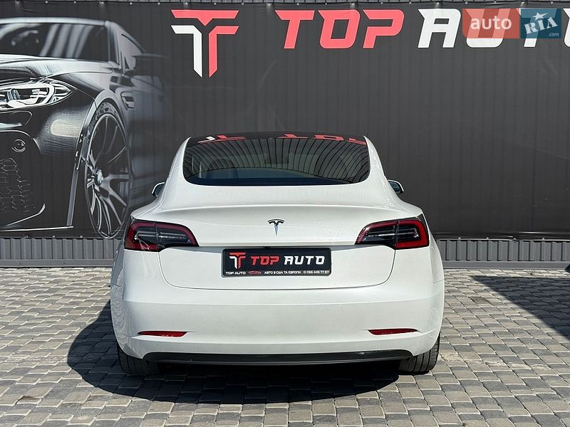 Седан Tesla Model 3 2023 в Львові фото 31 Седан Tesla Model 3 2023 в Львові
