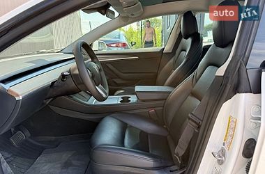 Седан Tesla Model 3 2023 в Львові фото 35 Седан Tesla Model 3 2023 в Львові