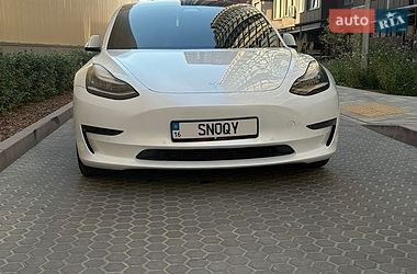 Седан Tesla Model 3 2020 в Одессе