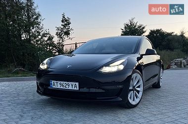 Седан Tesla Model 3 2023 в Ивано-Франковске Седан Tesla Model 3 2023 в Ивано-Франковске