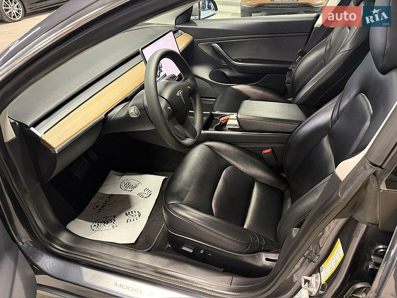 Седан Tesla Model 3 2019 в Владимире фото 11 Седан Tesla Model 3 2019 в Владимире