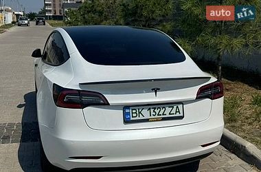 Седан Tesla Model 3 2021 в Ровно фото 2 Седан Tesla Model 3 2021 в Ровно