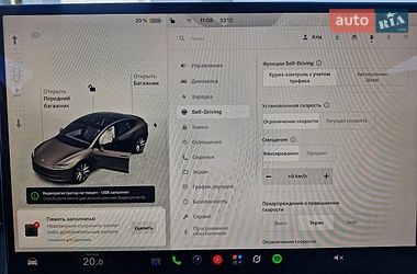 Седан Tesla Model 3 2024 в Миколаєві