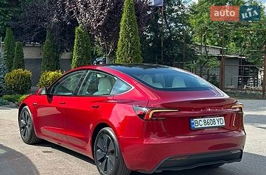 Седан Tesla Model 3 2024 в Золочеве