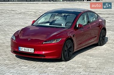 Седан Tesla Model 3 2024 в Золочеве