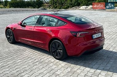 Седан Tesla Model 3 2024 в Золочеве