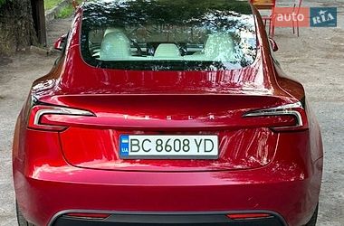 Седан Tesla Model 3 2024 в Золочеве