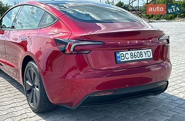 Седан Tesla Model 3 2024 в Золочеве