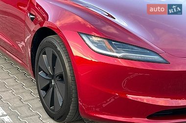 Седан Tesla Model 3 2024 в Золочеве