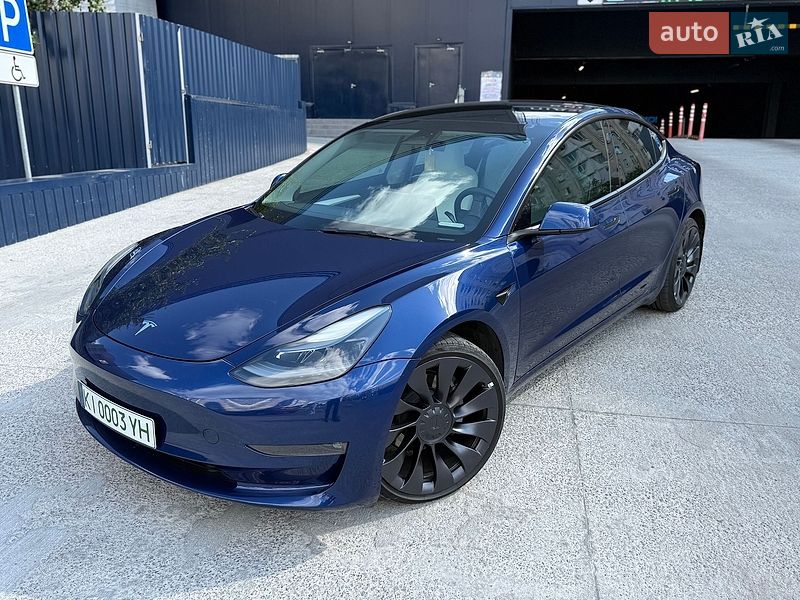 Tesla Model 3 2023