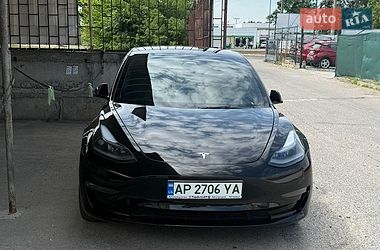 Седан Tesla Model 3 2022 в Запорожье
