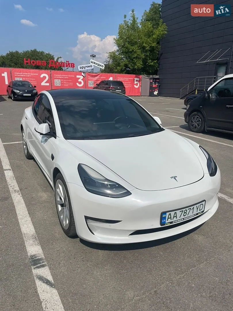 2021 Tesla Model 3 - мініатюра 3