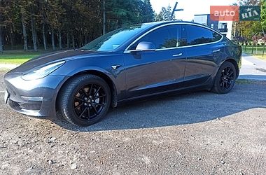Седан Tesla Model 3 2019 в Киверцах фото 3 Седан Tesla Model 3 2019 в Киверцах