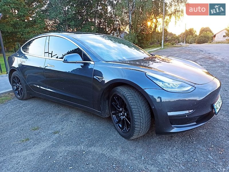 Седан Tesla Model 3 2019 в Киверцах фото 27 Седан Tesla Model 3 2019 в Киверцах