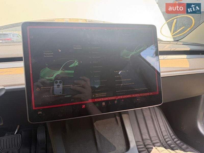 Седан Tesla Model 3 2023 в Коломиї