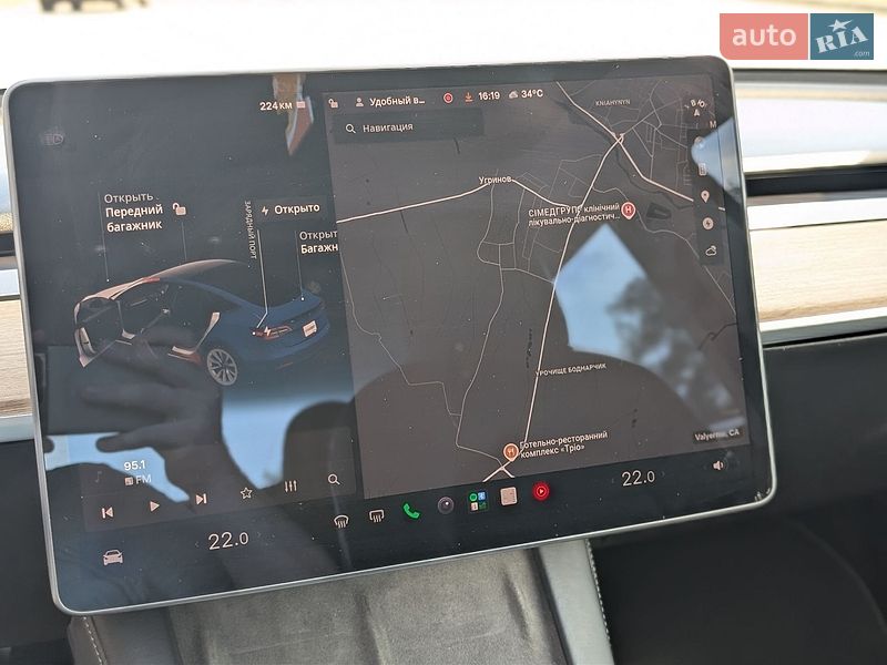 Седан Tesla Model 3 2021 в Ивано-Франковске