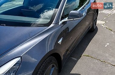 Седан Tesla Model 3 2019 в Одессе