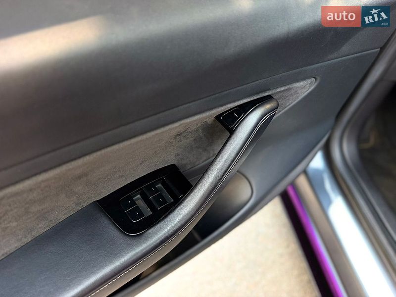 Седан Tesla Model 3 2018 в Києві фото 28 Седан Tesla Model 3 2018 в Києві
