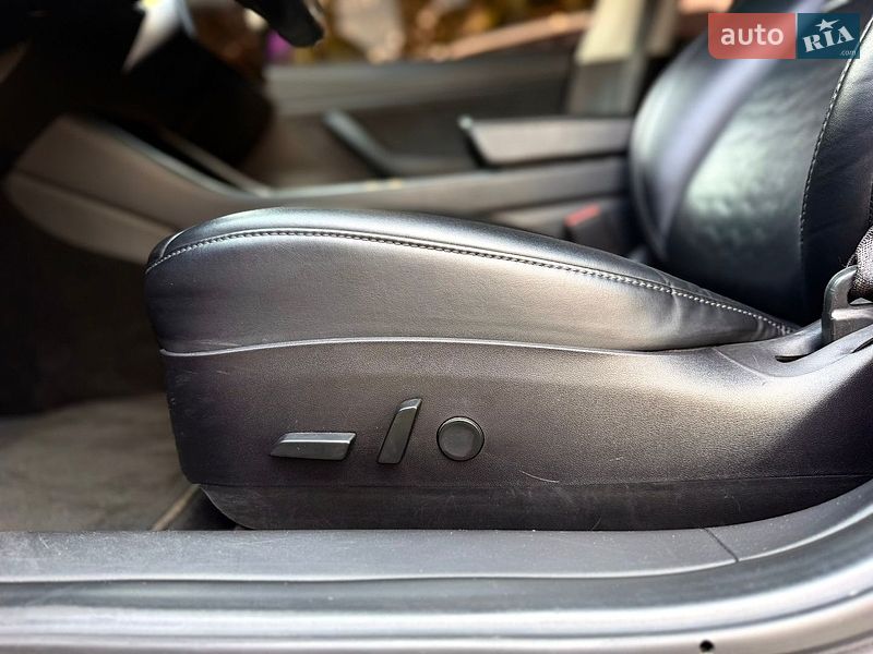 Седан Tesla Model 3 2018 в Києві фото 33 Седан Tesla Model 3 2018 в Києві