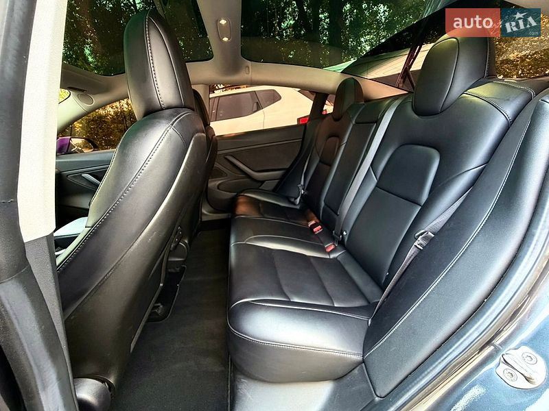 Седан Tesla Model 3 2018 в Києві фото 39 Седан Tesla Model 3 2018 в Києві