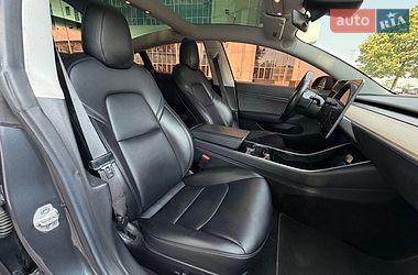 Седан Tesla Model 3 2018 в Києві фото 44 Седан Tesla Model 3 2018 в Києві