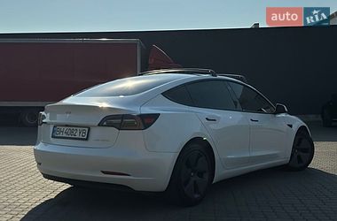 Седан Tesla Model 3 2022 в Черноморске