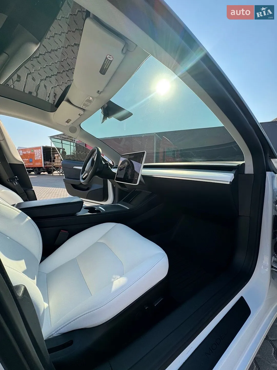 2022 Tesla Model 3 - мініатюра 14