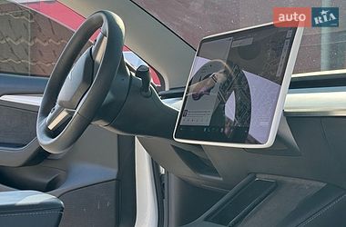 Седан Tesla Model 3 2022 в Черноморске