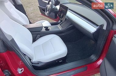 Седан Tesla Model 3 2022 в Полтаві