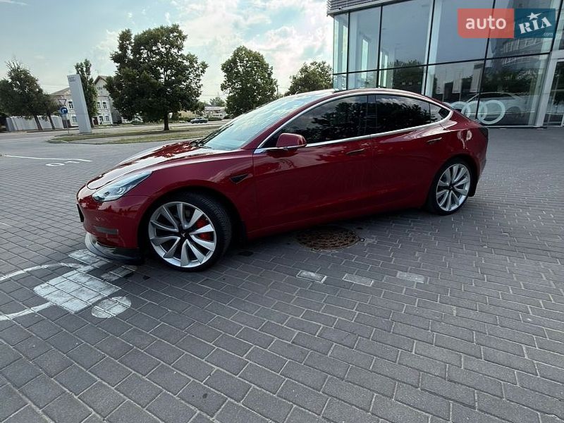 Седан Tesla Model 3 2018 в Харкові фото 5 Седан Tesla Model 3 2018 в Харкові