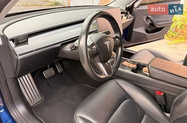 Седан Tesla Model 3 2018 в Житомире