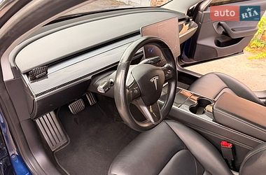 Седан Tesla Model 3 2018 в Житомире
