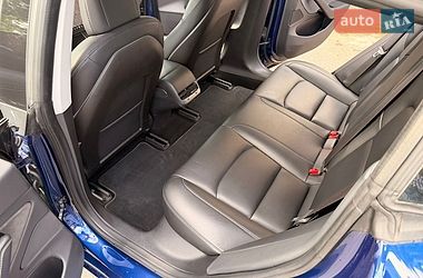 Седан Tesla Model 3 2018 в Житомире