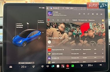 Седан Tesla Model 3 2018 в Житомире