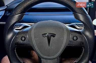 Седан Tesla Model 3 2021 в Києві
