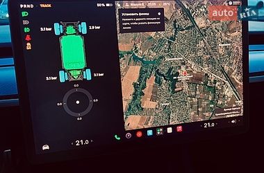 Седан Tesla Model 3 2021 в Києві