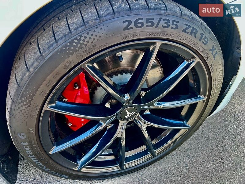 Седан Tesla Model 3 2021 в Києві