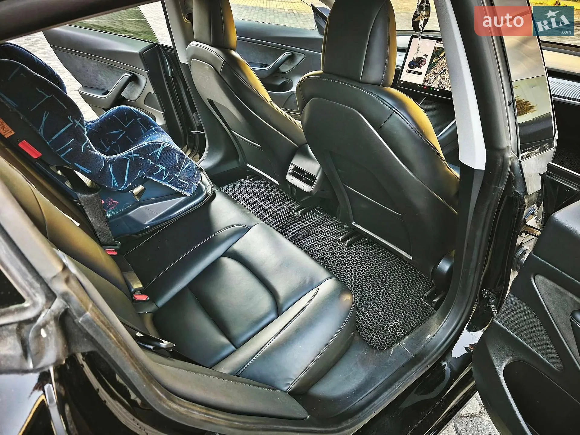 2020 Tesla Model 3 - мініатюра 20