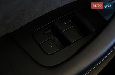 Седан Tesla Model 3 2023 в Одесі