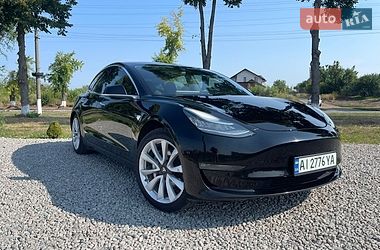 Седан Tesla Model 3 2018 в Переяславі