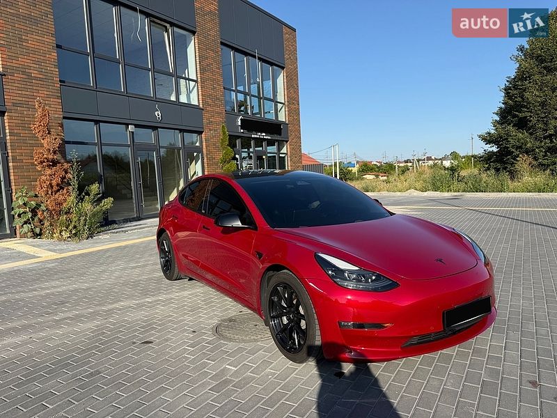 Седан Tesla Model 3 2020 в Виннице фото 6 Седан Tesla Model 3 2020 в Виннице