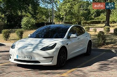 Седан Tesla Model 3 2021 в Кропивницькому фото 2 Седан Tesla Model 3 2021 в Кропивницькому