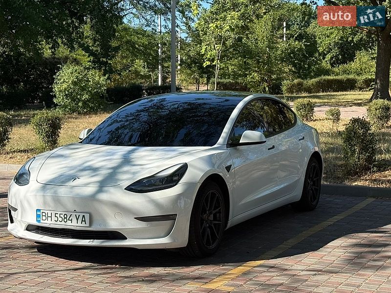 Седан Tesla Model 3 2021 в Кропивницькому фото 2 Седан Tesla Model 3 2021 в Кропивницькому