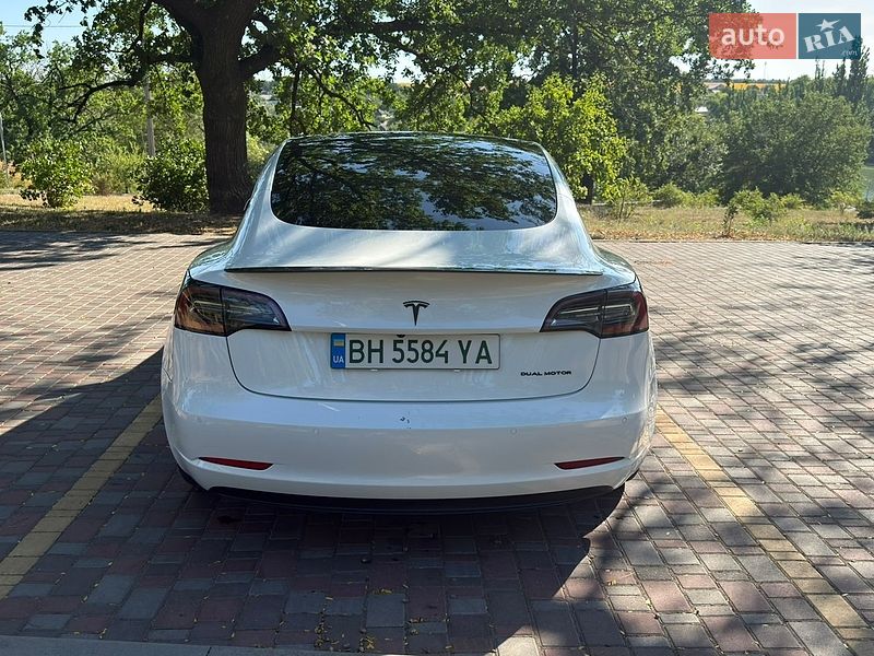 Седан Tesla Model 3 2021 в Кропивницькому фото 5 Седан Tesla Model 3 2021 в Кропивницькому