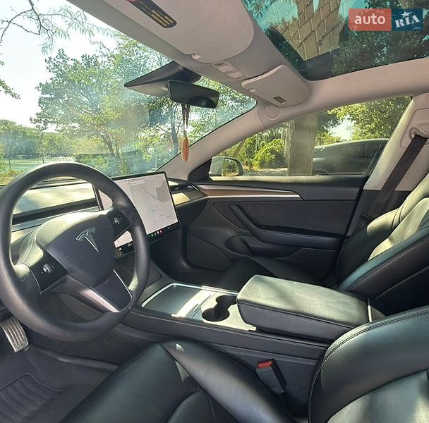 Седан Tesla Model 3 2021 в Кропивницькому фото 10 Седан Tesla Model 3 2021 в Кропивницькому