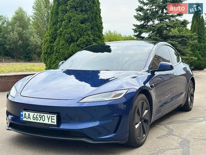 Tesla Model 3