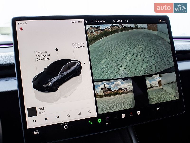 Седан Tesla Model 3 2024 в Львові