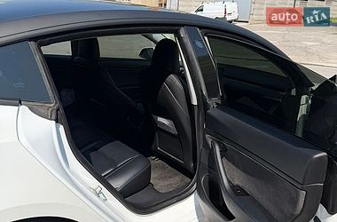 Седан Tesla Model 3 2020 в Виннице фото 13 Седан Tesla Model 3 2020 в Виннице
