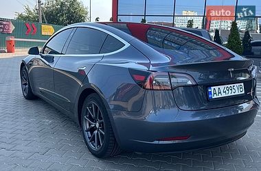 Седан Tesla Model 3 2019 в Києві фото 4 Седан Tesla Model 3 2019 в Києві