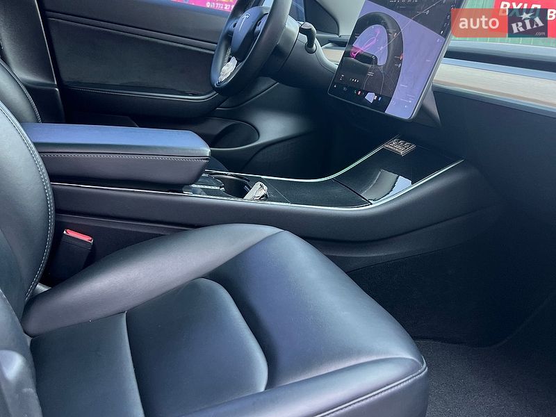 Седан Tesla Model 3 2019 в Києві фото 6 Седан Tesla Model 3 2019 в Києві